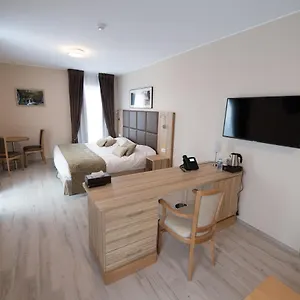 https://gulliver-tower-hotel.luxembourghotelsguide.com